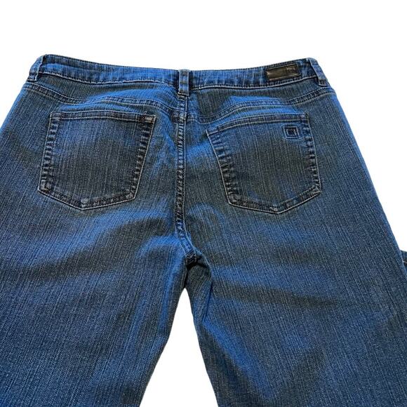 Liz Claiborne Size 10 City Fit Straight Jeans Blue Denim Mid Rise Stretch - Picture 11 of 15